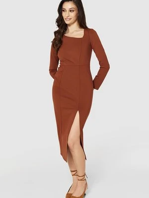 Sukienka koktajlowa Closet