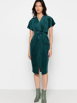 Sukienka koktajlowa Closet