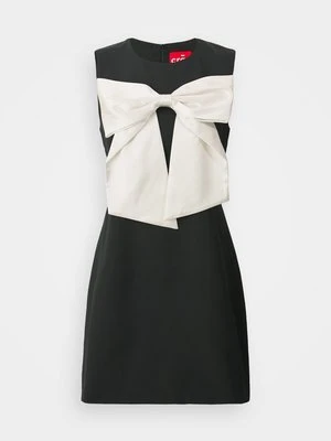 Sukienka koktajlowa Cras