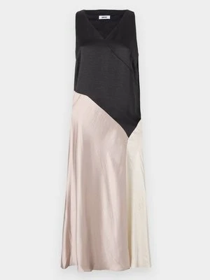 Sukienka koktajlowa DKNY