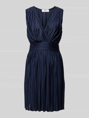 Sukienka koktajlowa do kolan w stylu plis Model 'Linn' GUIDO MARIA KRETSCHMER WOMAN