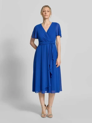 Sukienka koktajlowa do kolan z wiązanym paskiem Christian Berg Cocktail