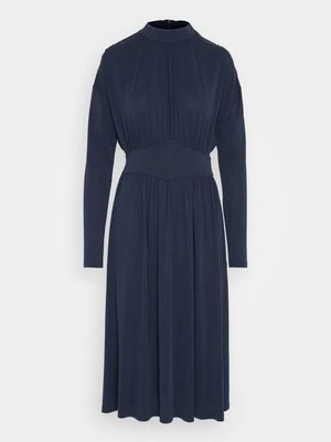Sukienka koktajlowa esprit collection
