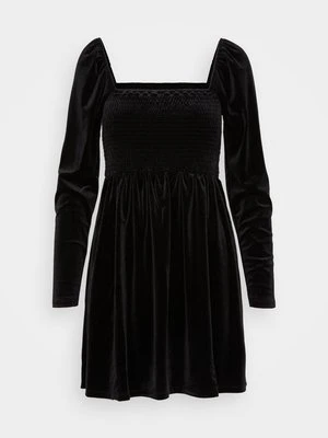 Sukienka koktajlowa GAP