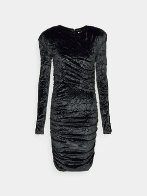 Sukienka koktajlowa Gestuz