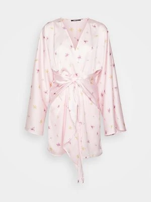 Sukienka koktajlowa Gina Tricot