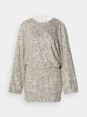 Sukienka koktajlowa Gina Tricot