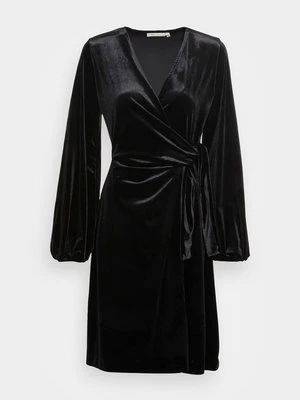 Sukienka koktajlowa InWear