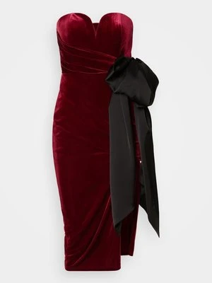 Sukienka koktajlowa Jarlo