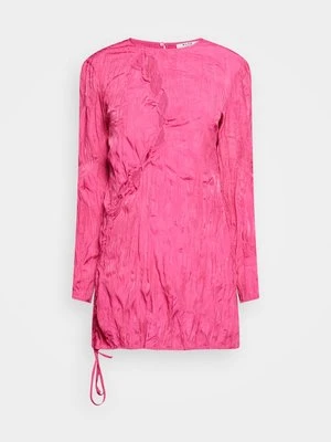 Sukienka koktajlowa NA-KD