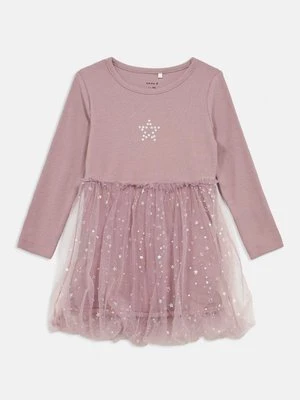 Sukienka koktajlowa name it