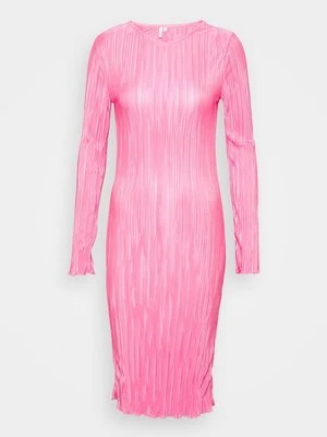 Sukienka koktajlowa Nly by Nelly