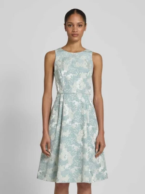 Sukienka koktajlowa o długości do kolan z zakładkami Christian Berg Cocktail