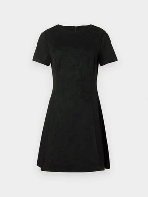 Sukienka koktajlowa Only