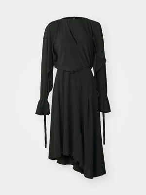 Sukienka koktajlowa pinko