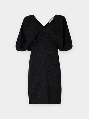 Sukienka koktajlowa Rue de Femme