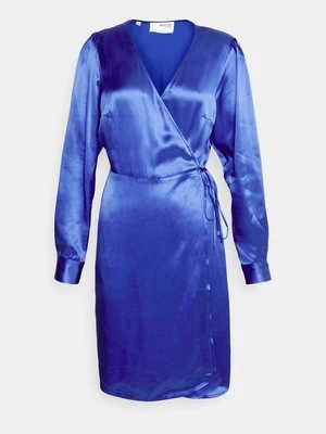 Sukienka koktajlowa Selected