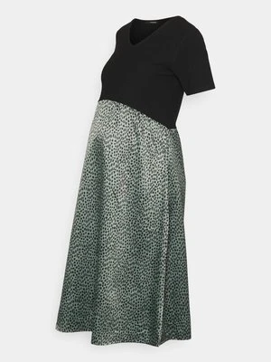 Sukienka koktajlowa Supermom