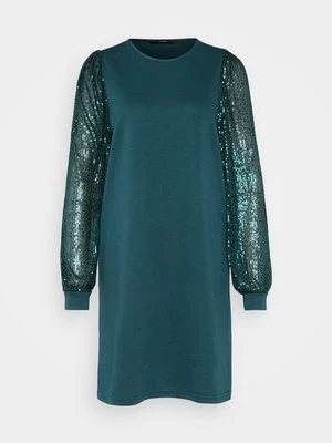 Sukienka koktajlowa Vero Moda Tall