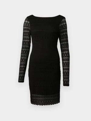 Sukienka koktajlowa Vero Moda Tall