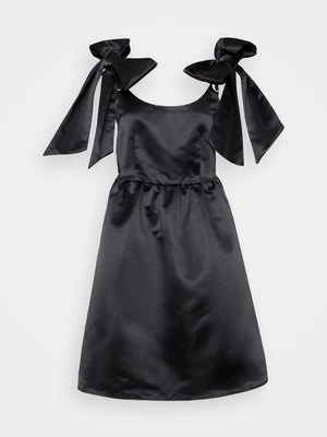 Sukienka koktajlowa Vero Moda Tall