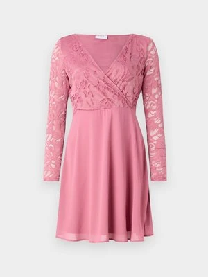 Sukienka koktajlowa Vila