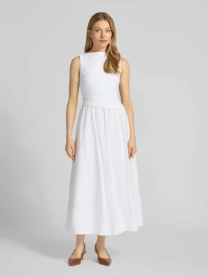 Sukienka koktajlowa w asymetrycznym designie model 'Felicity' Forever New