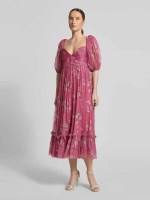 Sukienka koktajlowa w całościowym wzorze Lace & Beads