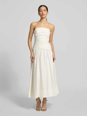 Sukienka koktajlowa w stylu odkryte ramiona model 'Ashton' Forever New