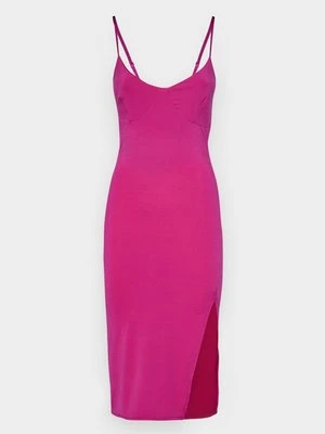 Sukienka koktajlowa WAL G.