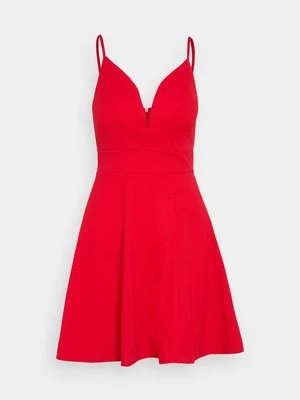 Sukienka koktajlowa WAL G.