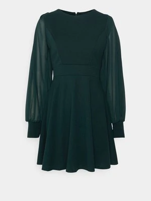 Sukienka koktajlowa WAL G PETITE