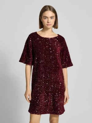 Sukienka koktajlowa wąska z cekinowym obszyciem model ‘KAM’ Pieces