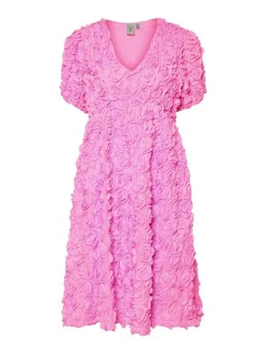 Sukienka koktajlowa YAS