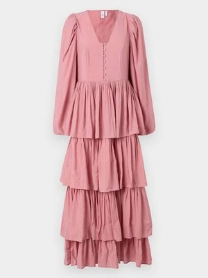 Sukienka koktajlowa YAS