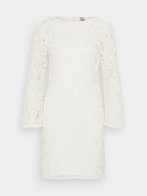 Sukienka koktajlowa YAS