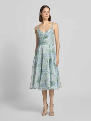 Sukienka koktajlowa z dekoltem kaskadowym luxuar