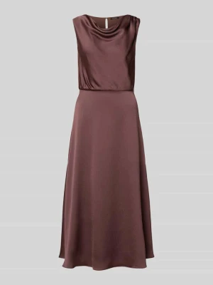 Sukienka koktajlowa z dekoltem kaskadowym Swing