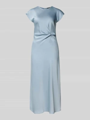 sukienka koktajlowa z drapowaniami Swing