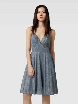 Sukienka koktajlowa z efektowną przędzą luxuar