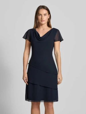 Sukienka koktajlowa z falbanami Christian Berg Cocktail