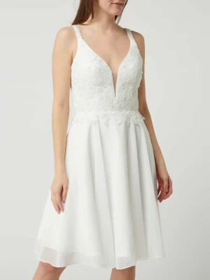 Sukienka koktajlowa z kamieniami stras luxuar