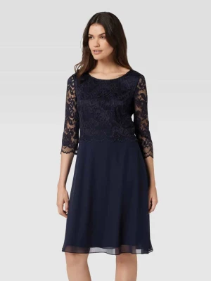 Sukienka koktajlowa z koronkowym obszyciem Vera Mont