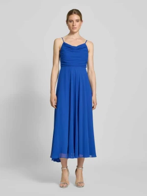 Sukienka koktajlowa z lejącym dekoltem Jake*s Cocktail