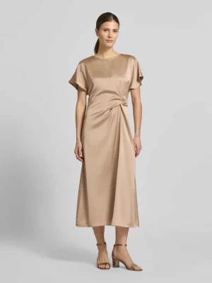 Sukienka koktajlowa z marszczeniem i rękawkami typu cap Christian Berg Cocktail