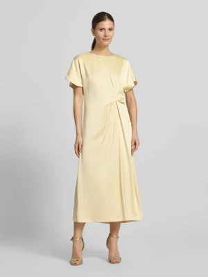 Sukienka koktajlowa z marszczeniem i rękawkami typu cap Christian Berg Cocktail