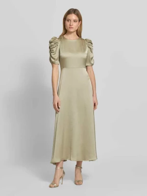 Sukienka koktajlowa z satyny z bufiastymi rękawami model 'Benuti Solid' NEO NOIR