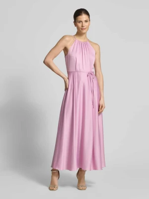 Sukienka koktajlowa z satyny z wiązanym paskiem Jake*s Cocktail