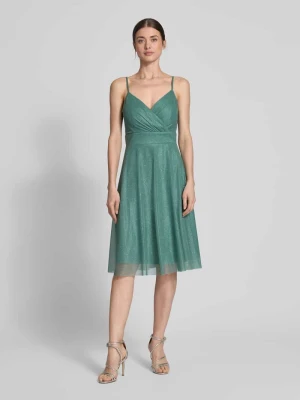 Sukienka koktajlowa z taśmą w talii TROYDEN COLLECTION