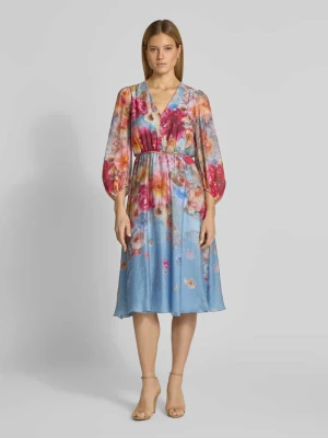 Sukienka koktajlowa z wiązanym paskiem V by Vera Mont